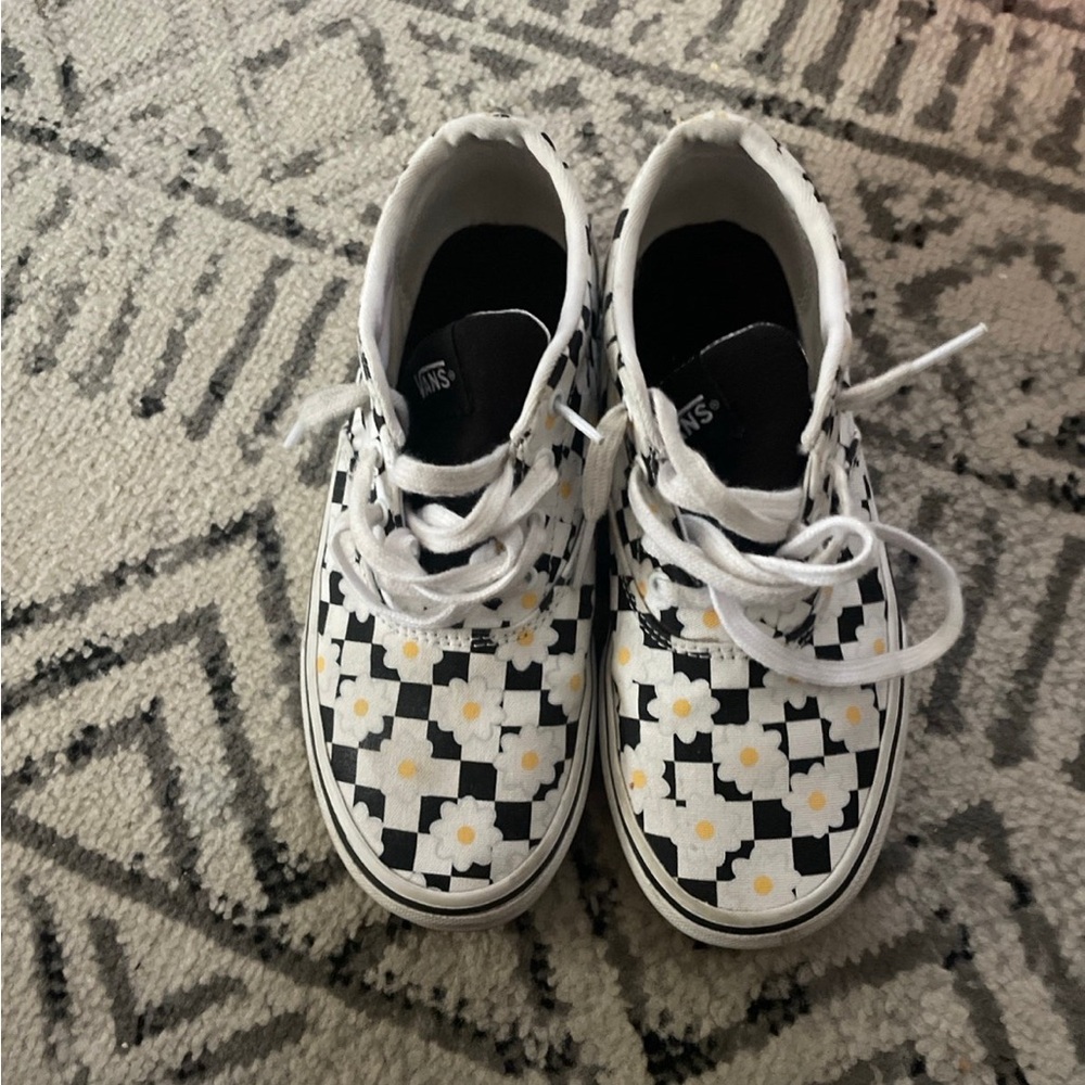 Vans US Missy Size 3, Black and White Checkered Daisy
